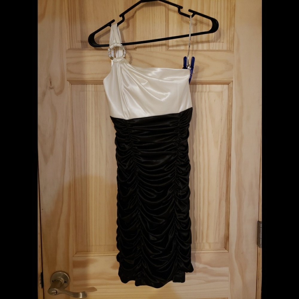Cocktail dress